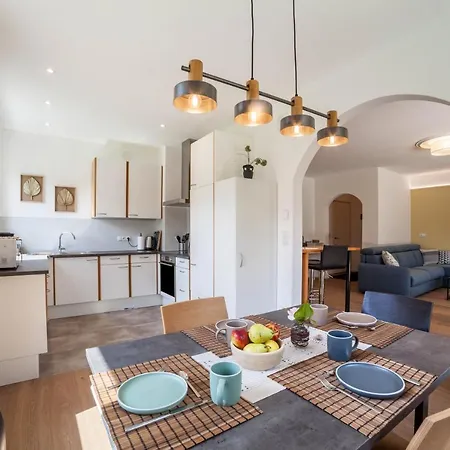 Maia Garden Apartamento Merano
